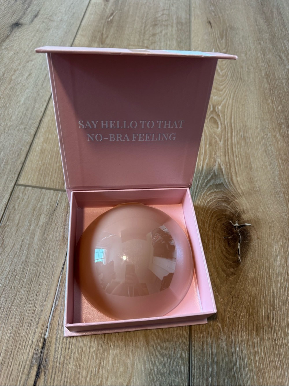 CAKES Body reusable silicone nipple cover New In Box Size DDD+ Color Honey - Picture 4 of 4